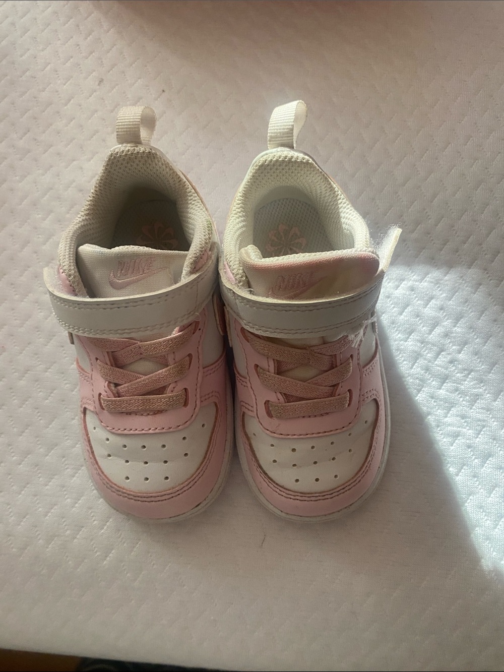 Nike Kids White and Pink Hook-and-Loop Sneakers